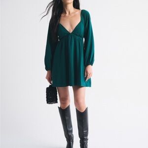 Abercrombie bra-free flowy green dress